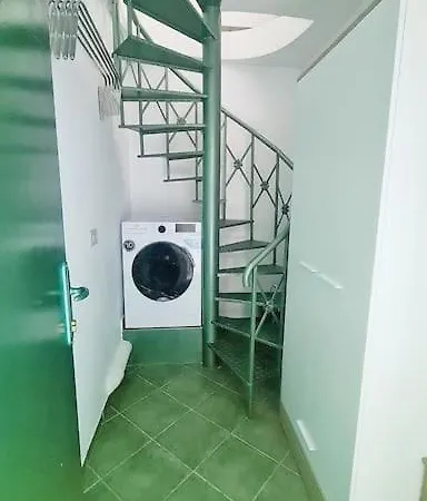 The Place Apartment *